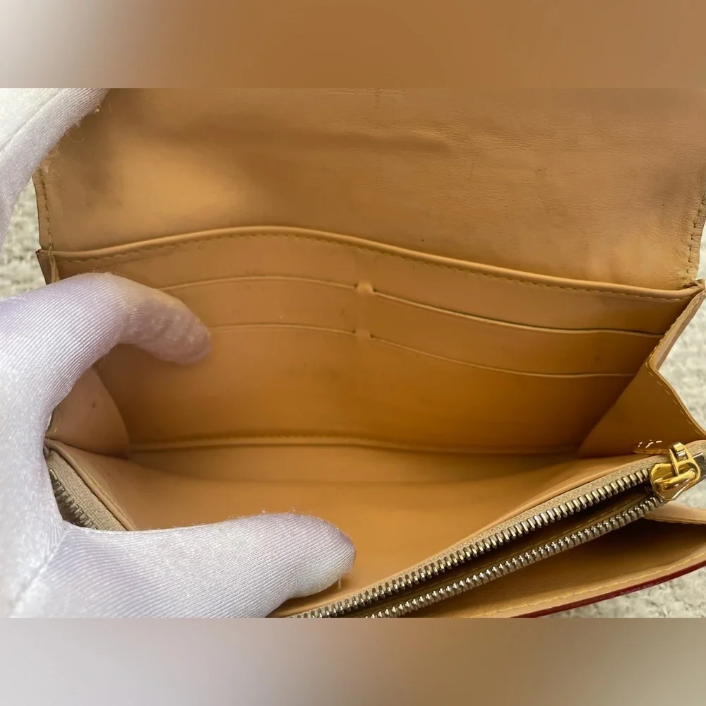 LOUIS VUITTON Takashi Murakami Wallet, Box, Dust Bag, Gift Bag. & FREE Chain EUC - Picture 9 of 17